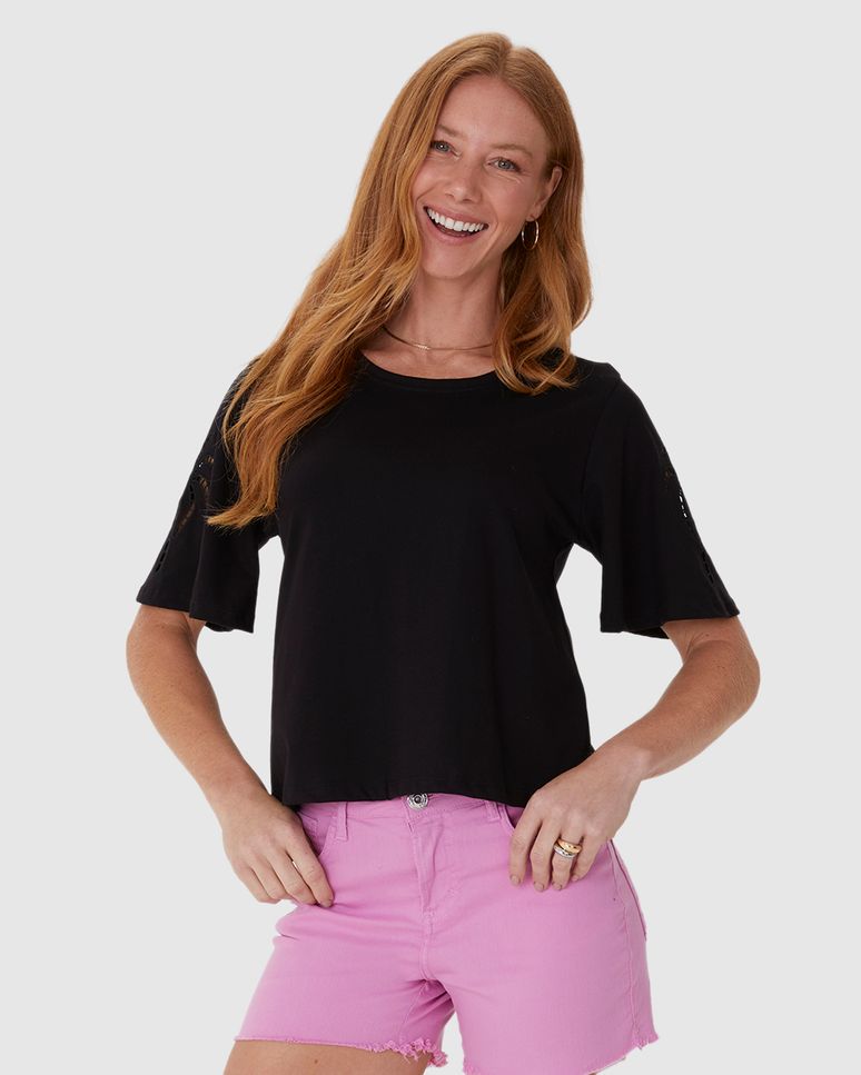 Blusa Feminina Bordado Na Manga Em Malha Algodão Comfy