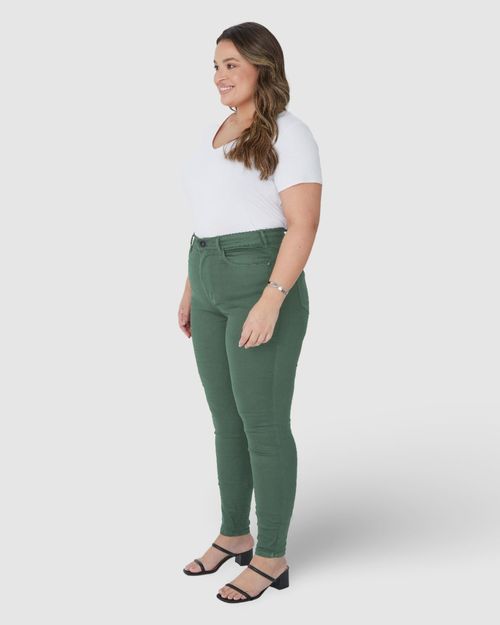Calça Feminina Plus Size Skinny Em Flex Jeans