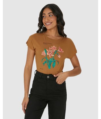Camiseta Feminina Amarílis Em Malha Viscolinho Stretch