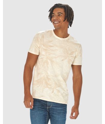 Camiseta Masculina Estampa Folhagem Em Malha Rajada Linho