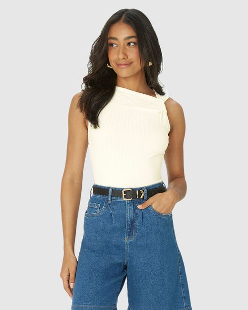 Regata Cropped Feminina Com Detalhe Torção Em Malha Viscose Canelada