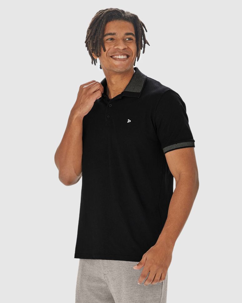 Camisa Polo Masculina Com Acabamento Retilínea Em Piquet Stretch