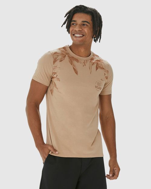 Camiseta Masculina Slim Stay Close To Nature Em Algodão