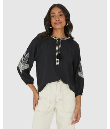 Blusa Ampla Feminina Abertura Com Cordão Em Viscose