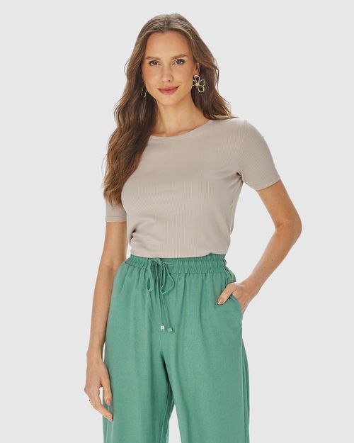 Blusa Feminina Decote Redondo Em Malha Canelada Brilho