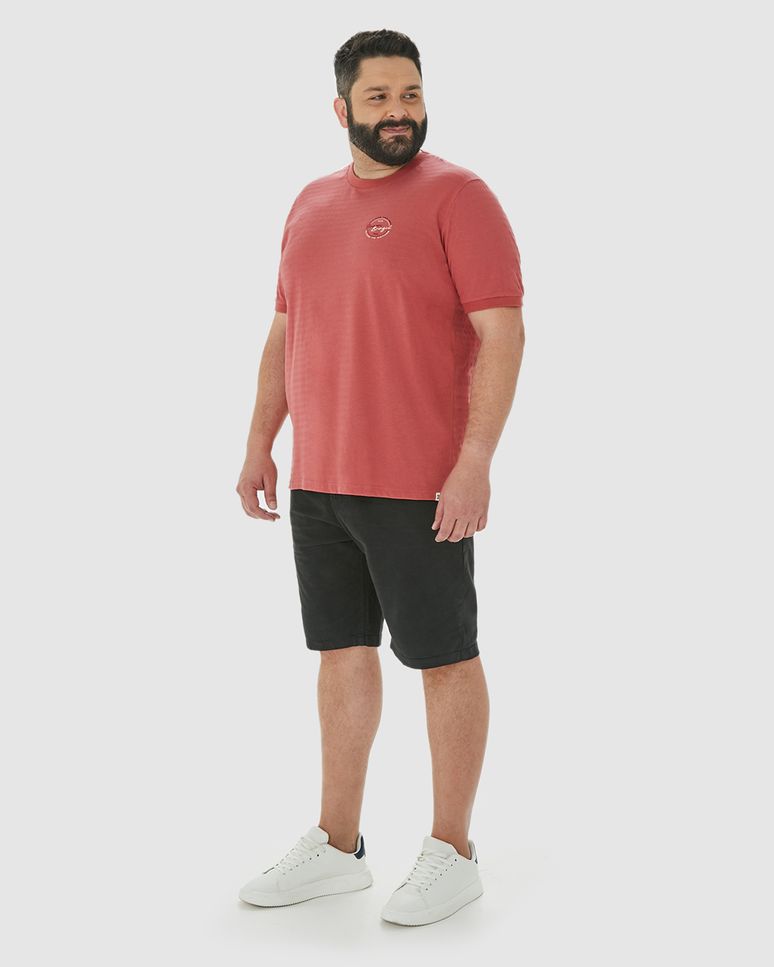 Camiseta Masculina Plus Size Estampa Peitoral Em Malha Listrada