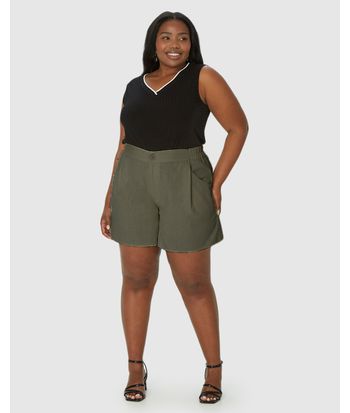 Bermuda Feminina Plus Size Reta Em Viscolinho