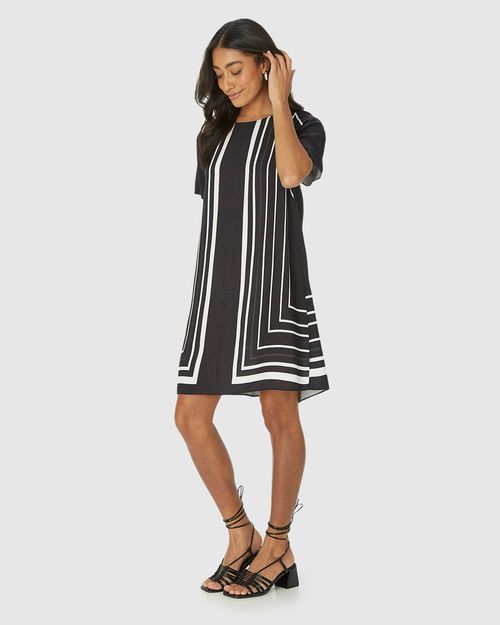 Vestido Amplo Feminino Estampa Localizada Em Viscose