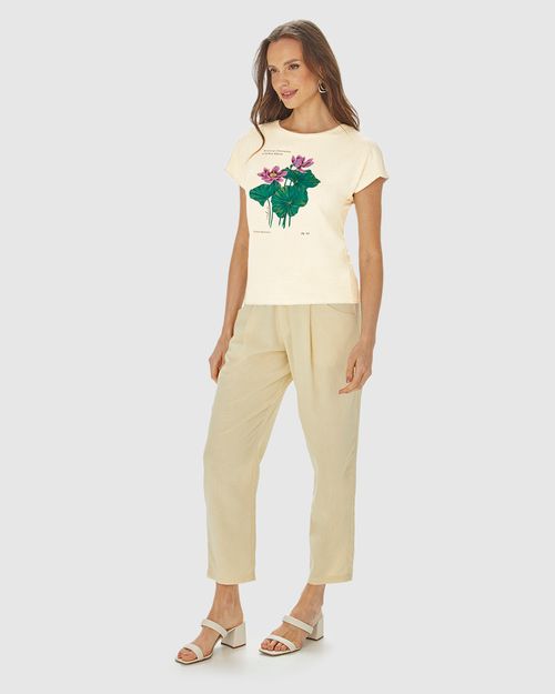 Camiseta Feminina Vitória Régia Em Malha Viscolinho Stretch