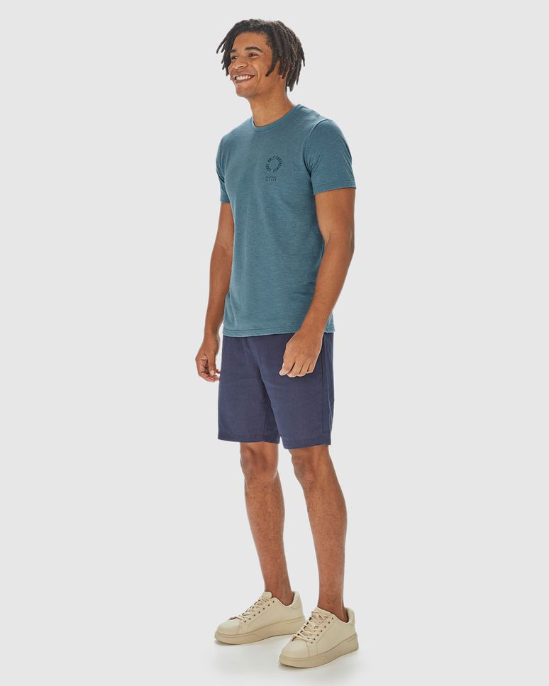 Camiseta Masculina Slim Estampa Frente E Costas Em Malha Rajada Linho