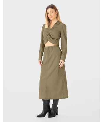 Saia Midi Feminina Bolso Cargo Fenda Costas Em Viscose Texturizada - ENFIM