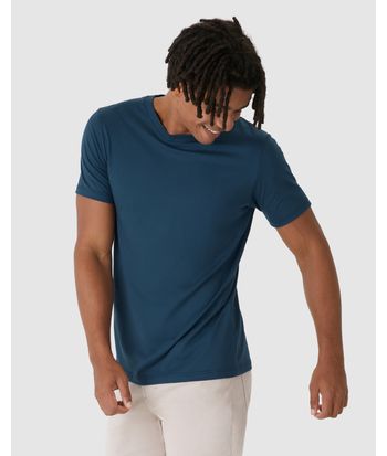 Camiseta Pima Masculina Com Acabamento No Decote Interno