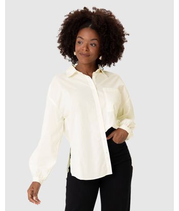 Camisa Ampla Feminina Bolso Frontal Manga Com Volume Em Tricoline