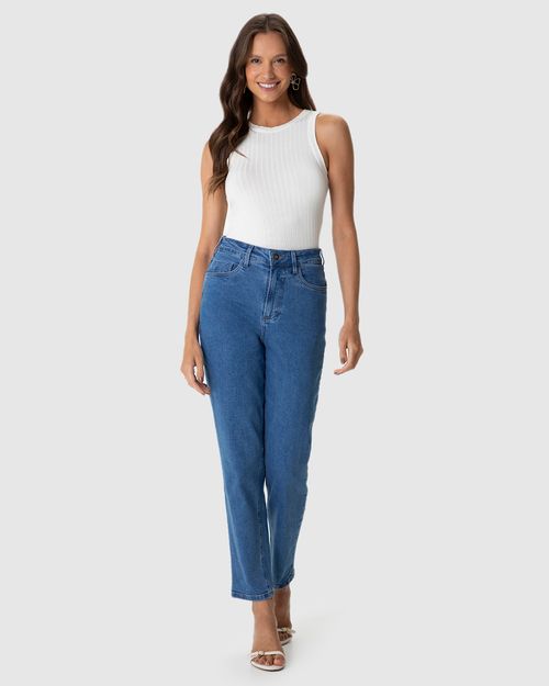 Calça Feminina Mom Bolso Funcional Em Jeans Com Elastano