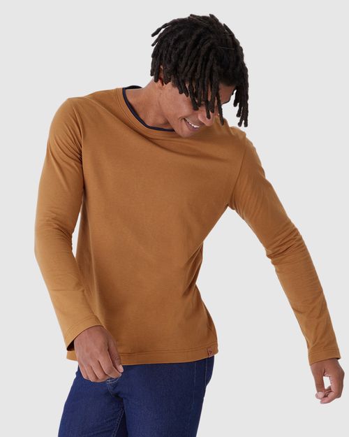 Camiseta Masculina Gola Contraste Manga Longa Em Malha Comfy Touch