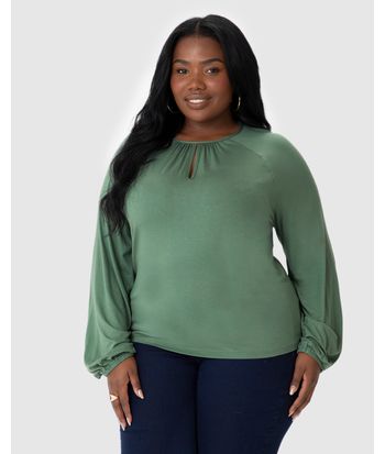 Blusa Feminina Plus Size Decote Detalhe Vazado Em Malha Viscolinho Stretch