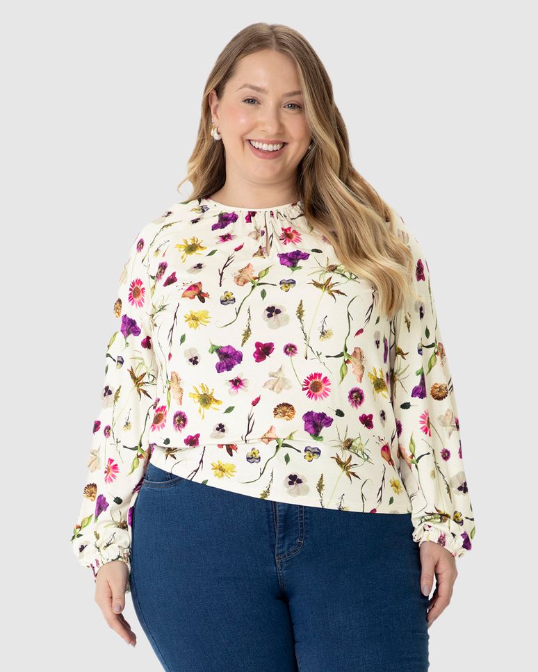 Blusa Feminina Plus Size Decote Detalhe Vazado Em Malha Viscolinho Stretch