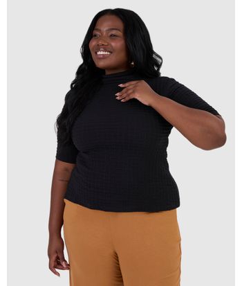 Blusa Feminina Plus Size Justa Gola Alta Em Jacquard Texturizado