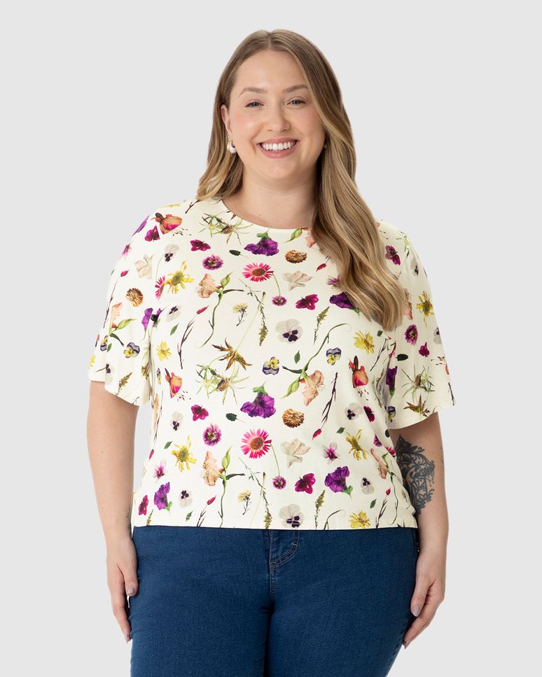 Blusa Feminina Plus Size Boxy Estampada Em Malha Viscolinho Stretch