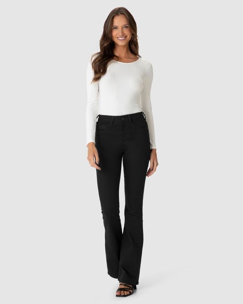 Calça Flare Feminina Bolso Funcional Em Sarja Com Elastano