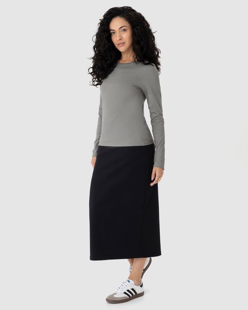Blusa Básica Feminina Decote Redondo Manga Longa Em Algodão