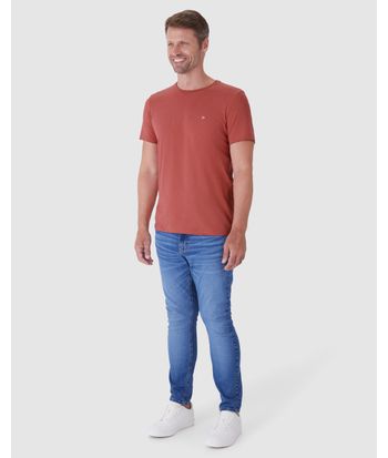 Camiseta Básica Masculina Slim Em Malha Botonê