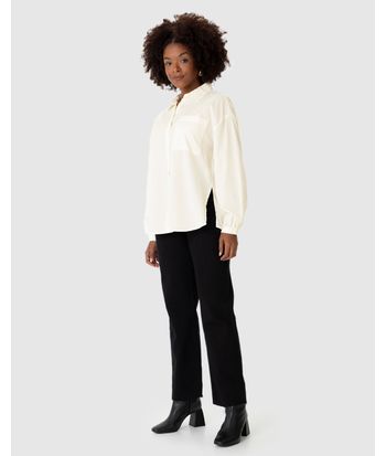 Camisa Ampla Feminina Bolso Frontal Manga Com Volume Em Tricoline