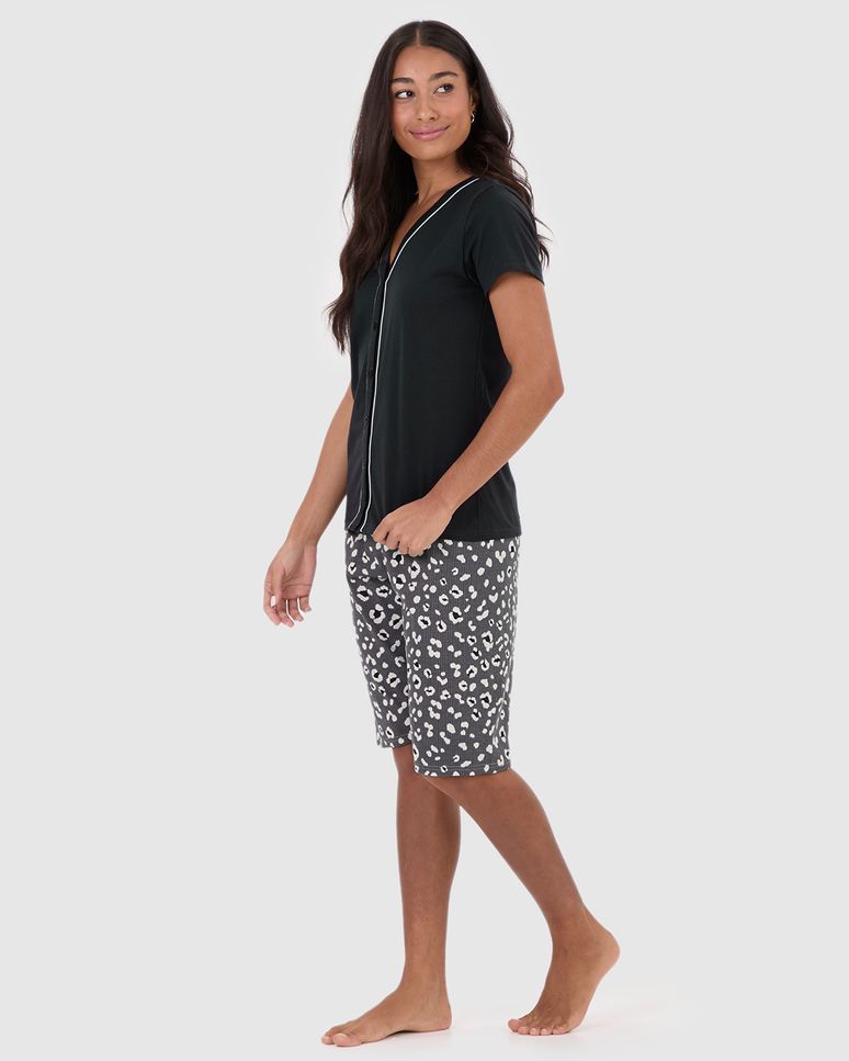 Pijama Feminino Camisa Abotoamento Frontal E Bermuda Em Algodão