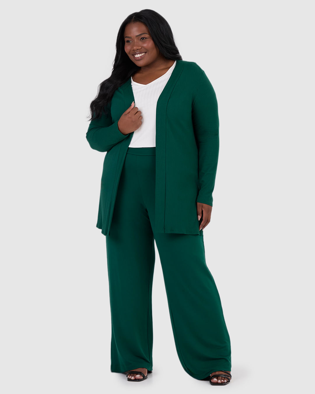 Cardigan Feminino Plus Size Amplo Em Malha Canelada De Viscose