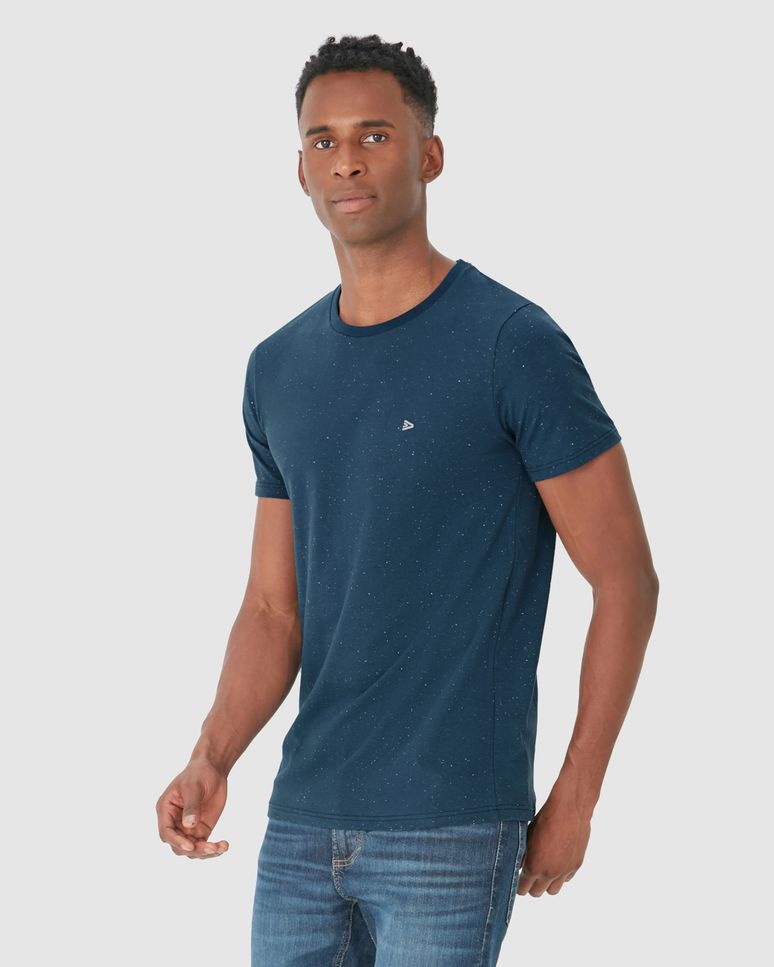 Camiseta Básica Masculina Slim Em Malha Botonê
