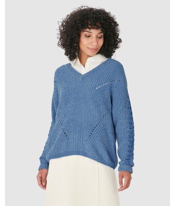 Suéter Feminino Gola V Detalhes Vazados Em Chenile