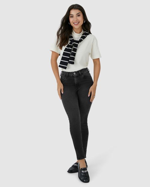 Calça Feminina Skinny Cintura Média Bolso Funcional Em Flex Jeans