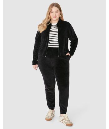 Calça Jogger Feminina Plus Size Em Malha Plush