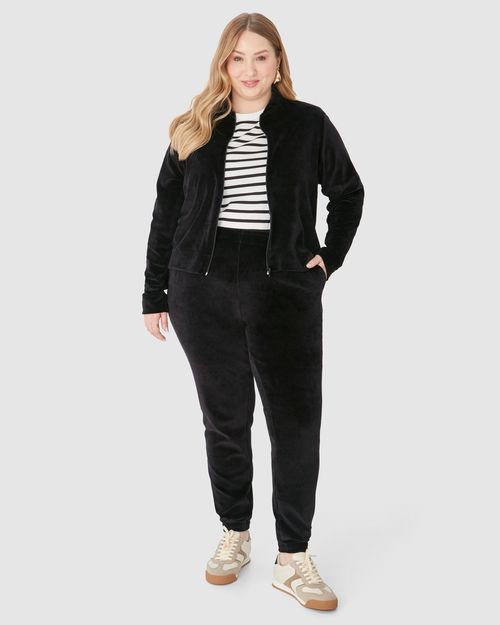 Calça Jogger Feminina Plus Size Em Malha Plush