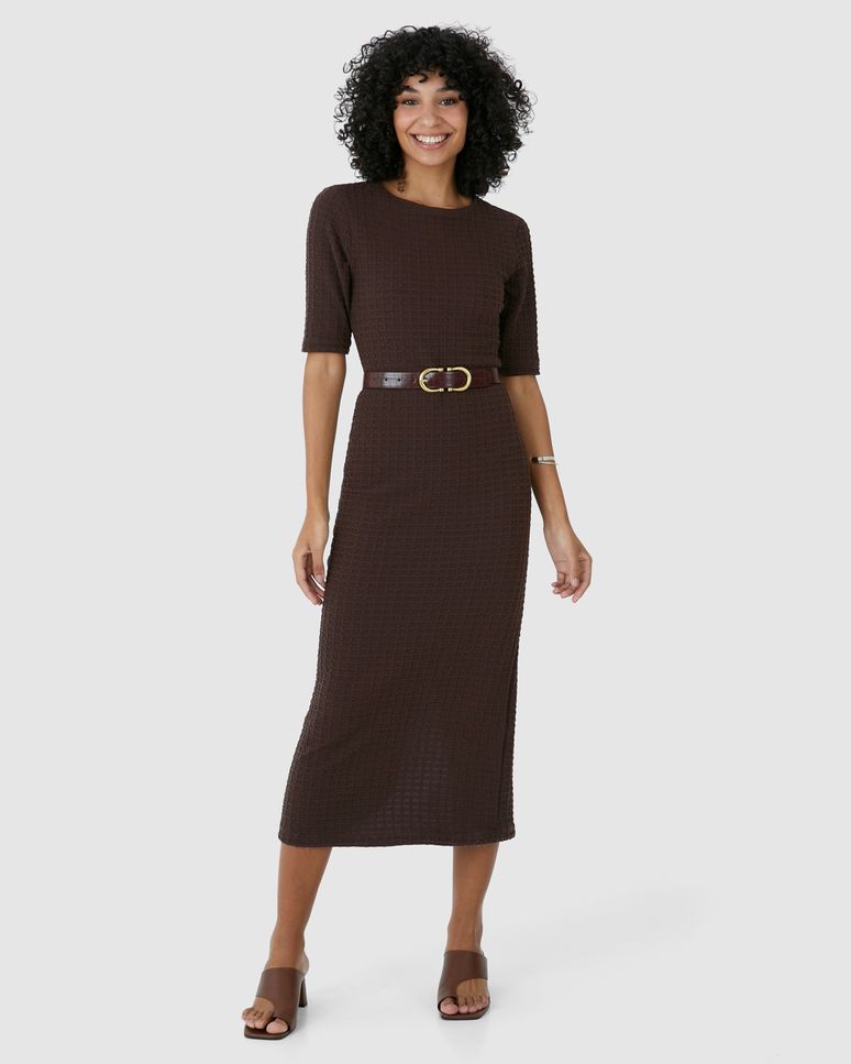 Vestido Midi Feminino Justo Decote Canoa Em Jacquard Texturizado