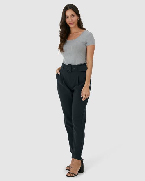 Calça Alfaiataria Feminina Com Cinto E Bolso Lateral