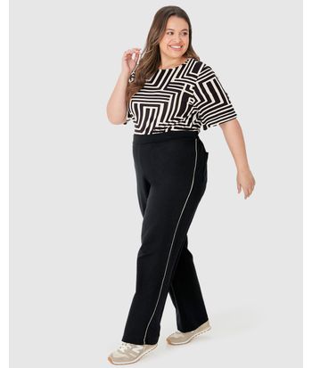 Blusa Feminina Plus Size Boxy Estampada Em Malha Viscolinho Stretch