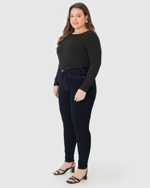 Calça Feminina Plus Size Skinny Com Bolso Funcional Em Flex Jeans