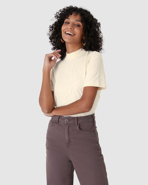 Camiseta Feminina Gola Alta Estampa Ilustrativa Em Algodão