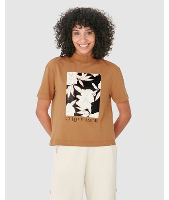 Camiseta Feminina Gola Alta Cultive Amor Em Algodão