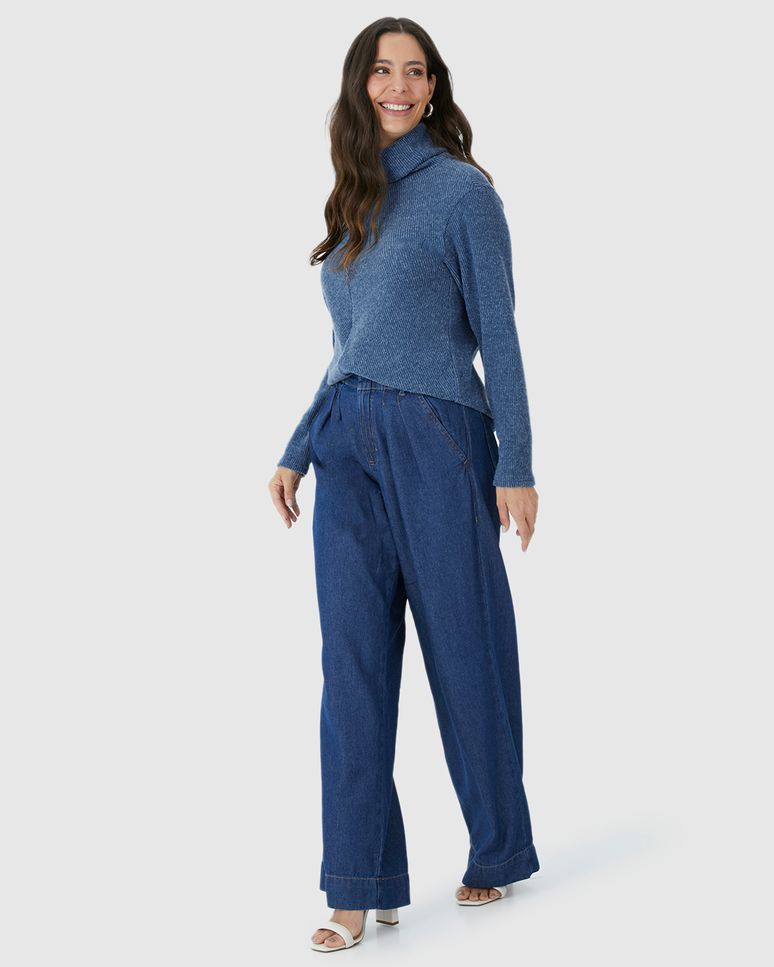 Blusa Ampla Feminina Gola Alta Em Tricô Rajado Flanelado