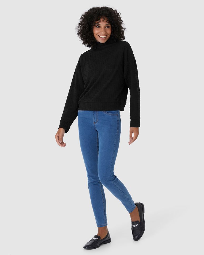 Blusão Amplo Feminino Gola Alta Em Jacquard Texturizado