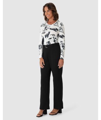 Calça Reta Feminina Com Cinto E Bolso Funcional Em Moletom Flanelado
