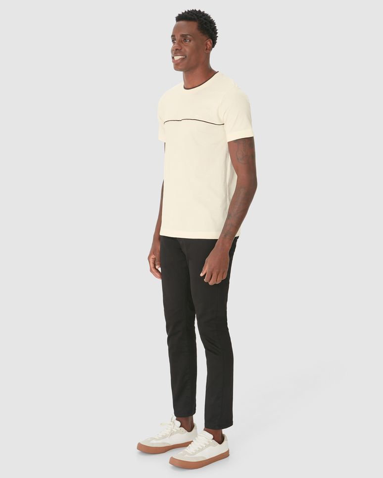 Camiseta Masculina Estampa Listra Frontal Em Algodão