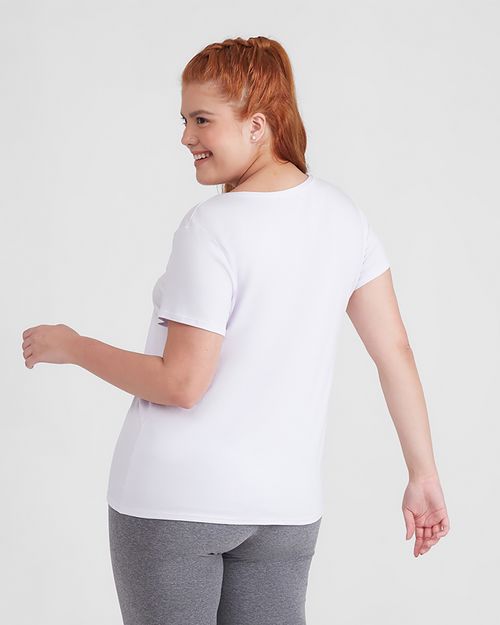 Camiseta Feminina Plus Size Gola V Tecnológica Modal - BASICAMENTE